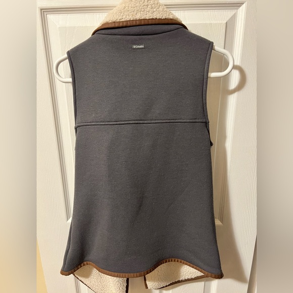 Columbia Vest size S - Picture 3 of 3
